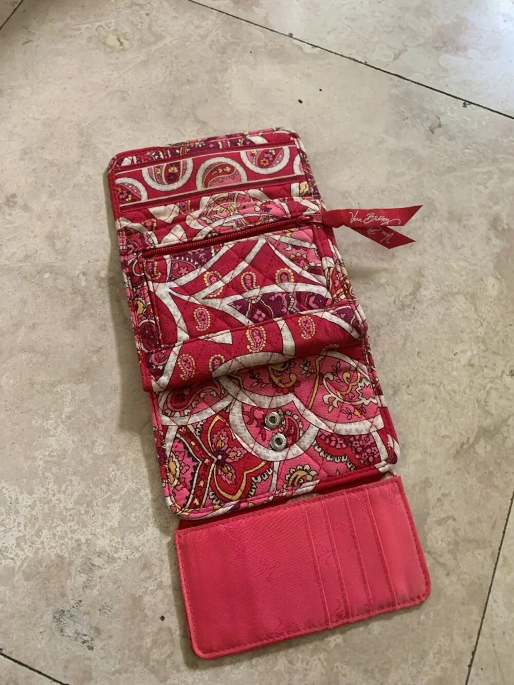 Vera Bradley Wallet Rosy Poseys - Picture 3 of 4